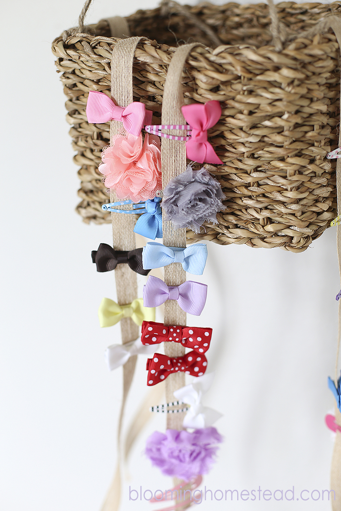 an easy to make hair bow organizer