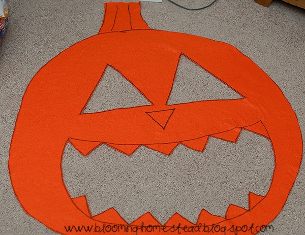 How to make beanbags, Halloween style!