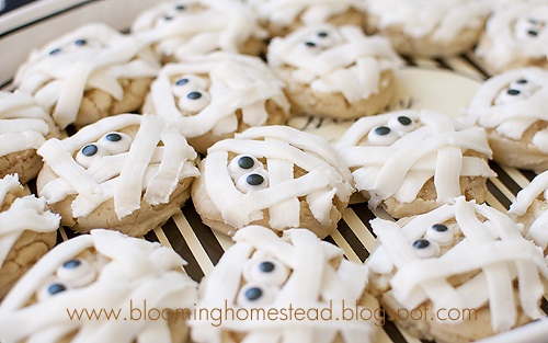 Mummy Cookies