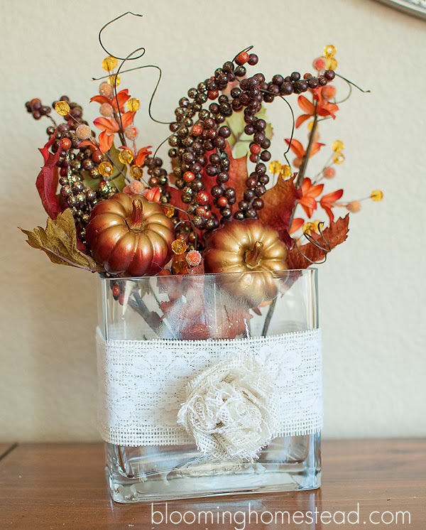 Easy Fall Centerpiece using Burlap