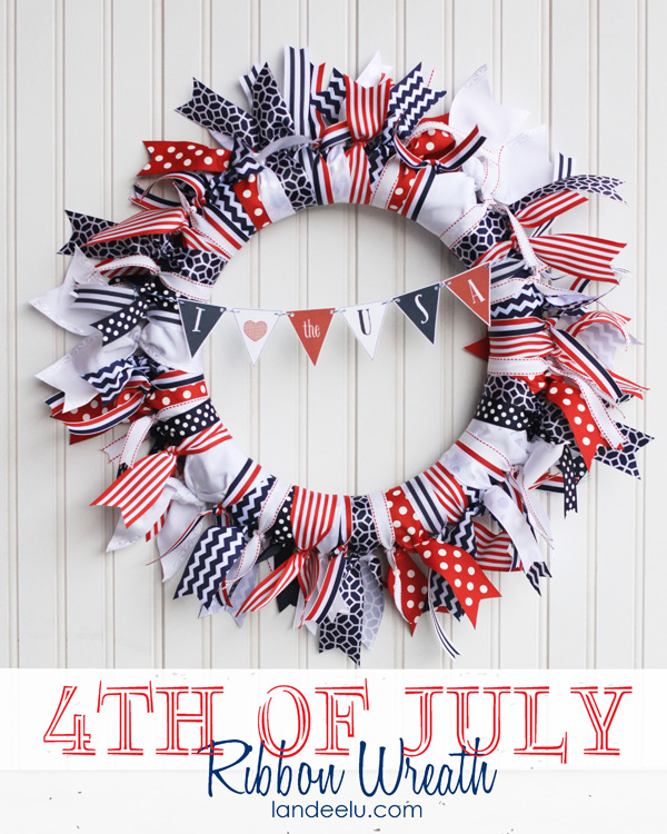 4th-of-July-Ribbon-Wreath-from-landeelu