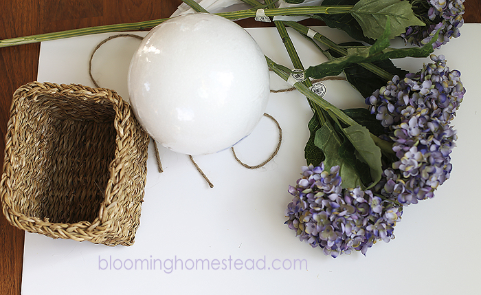 DIY Hairbow Holder by Blooming Homestead