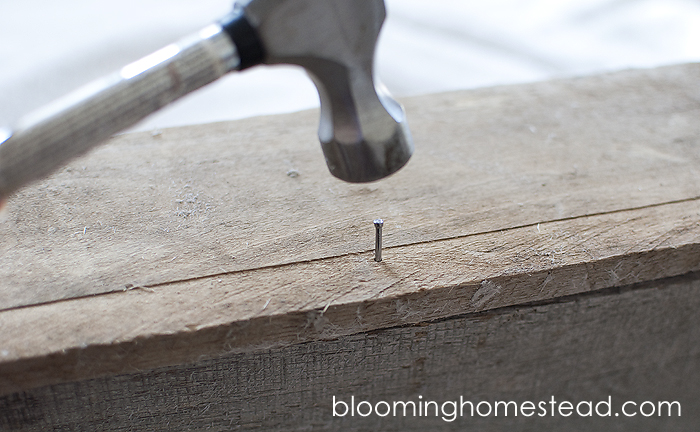 DIY Pallet Planter Box by Blooming Homestead