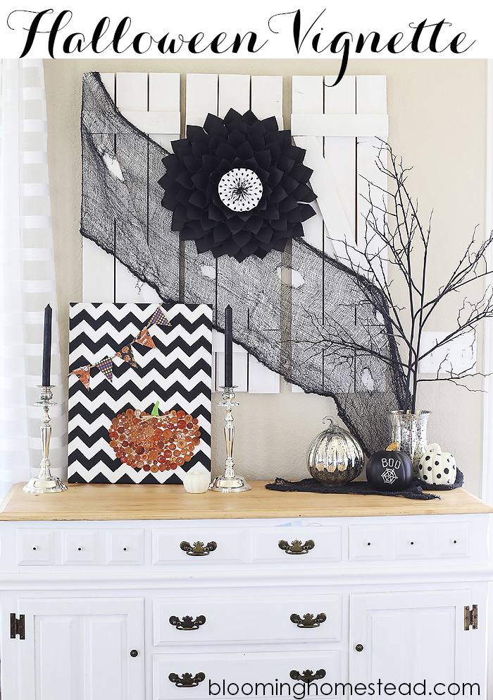 Beautiful Black and White Halloween Vignette #diy #halloween #blackandwhite