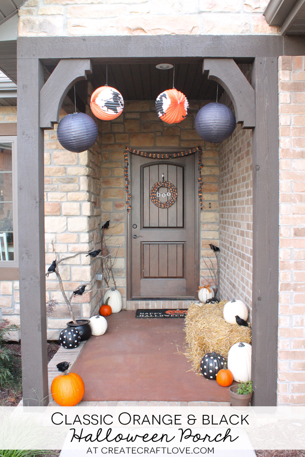 halloween-porch-beauty