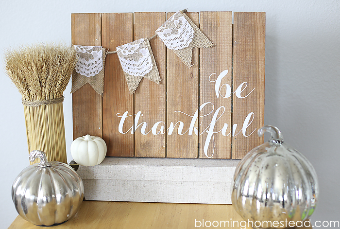 Lovely thankful art by Blooming Homestead #diy #givethanks