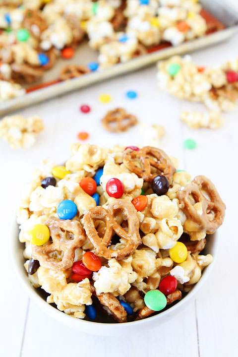 Sweet-and-Salty-Marshmallow-Popcorn-4