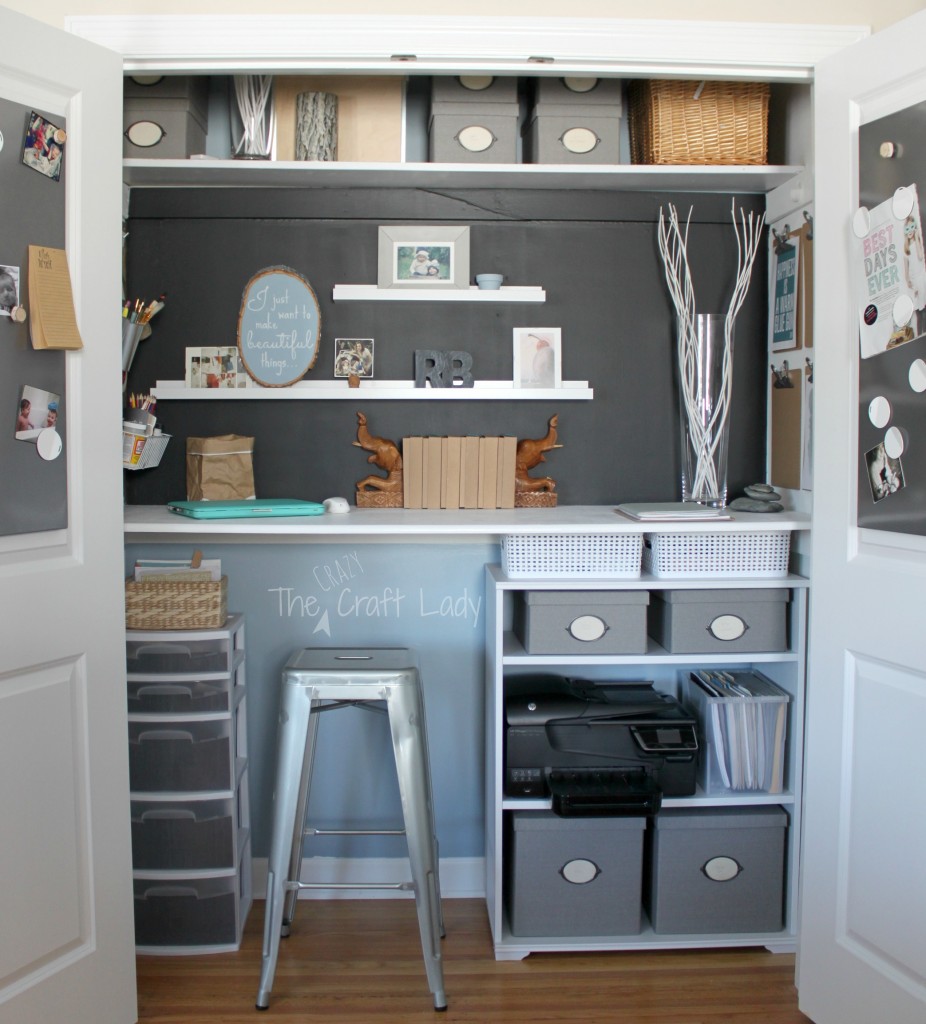 CCHome-office-in-a-closet-from-The-Crazy-Craft-Lady-926x1024