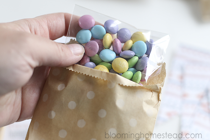 Simple and adorable way to personalize these Embellished Treat Bags. Perfect for any occasion.