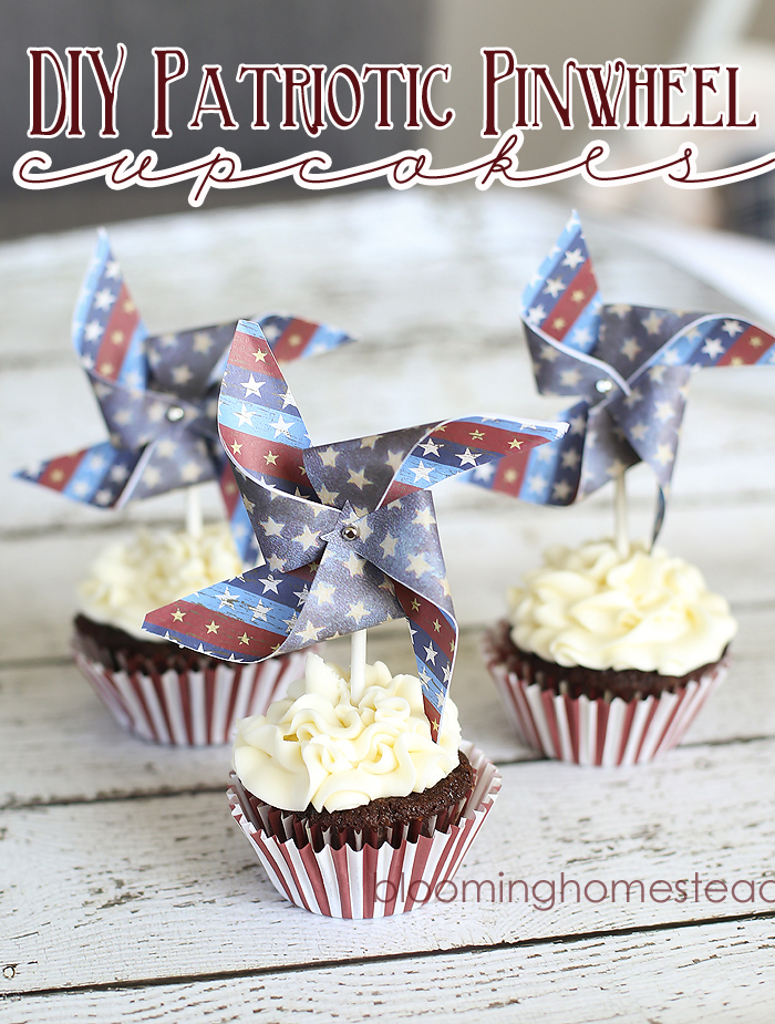 DIY-Patriotic-Pinwheel-Cupcake-at-Blooming-Homestead4