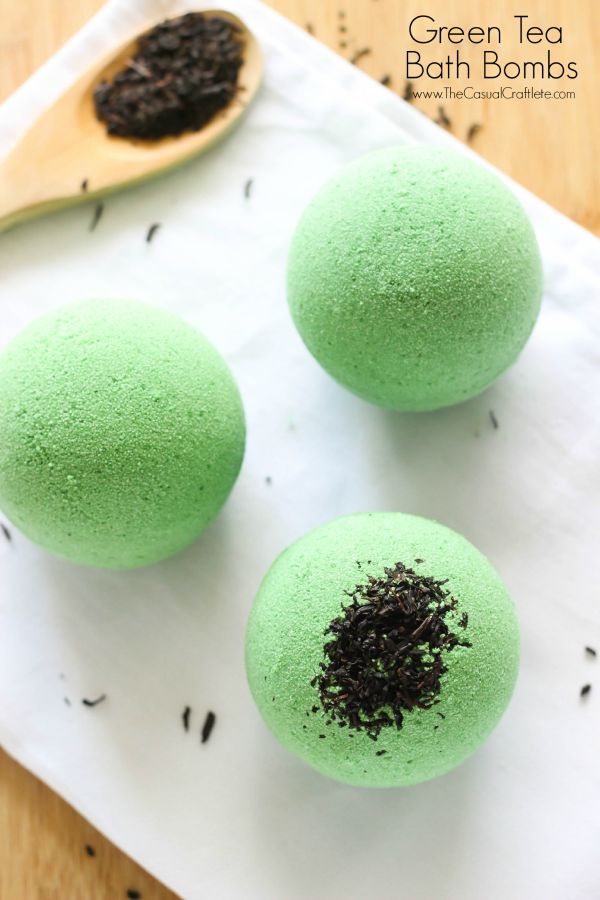 CCMARIAHGreen-Tea-Bath-Bombs-homemade-bath-fizzy-with-hydrating-green-tea2