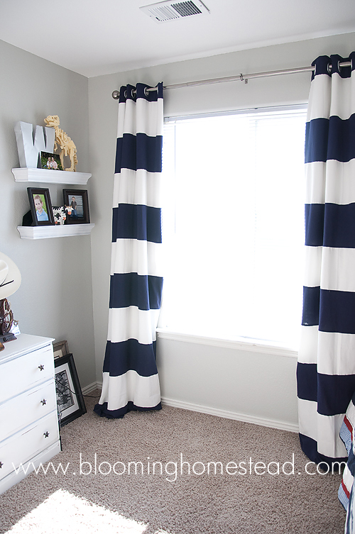 Tutorial on how to make these striped curtains step by step. So easy!