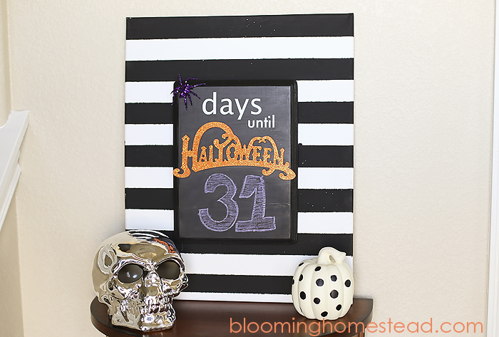 This diy Halloween countdown is so fun and easy to make and is the perfect addition to your Halloween decor. 