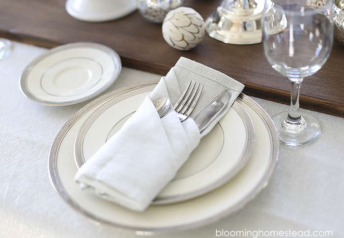 Beautiful place setting for any occasion. Come check out all the details.