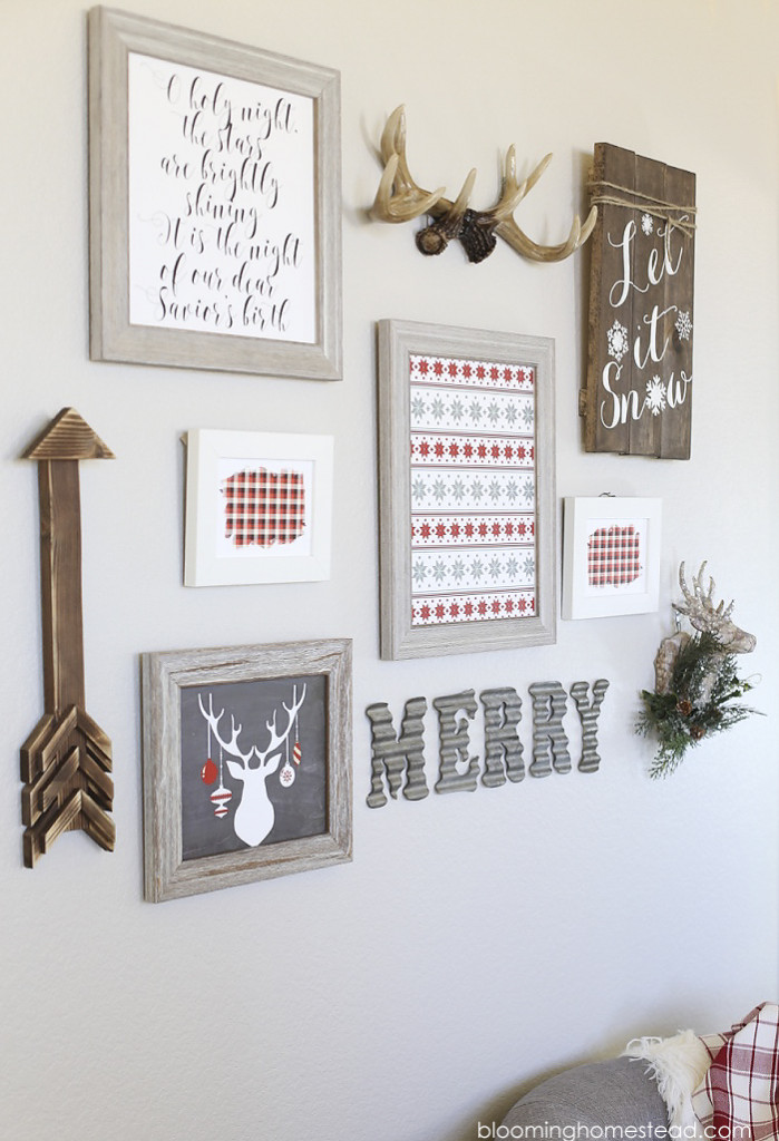 Creating a gallery wall is so simple and I loved using these fun printable holiday art prints I ordered from shutterfly. Get the free printables at www.bloominghomestead.com