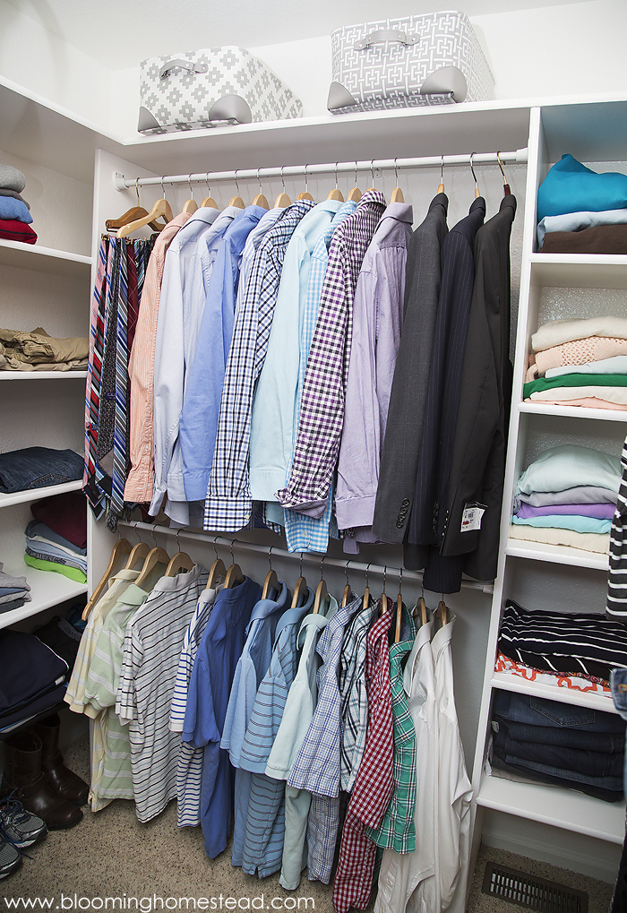 https://www.bloominghomestead.com/wp-content/uploads/2016/02/How-to-create-an-efficient-small-closet.jpg