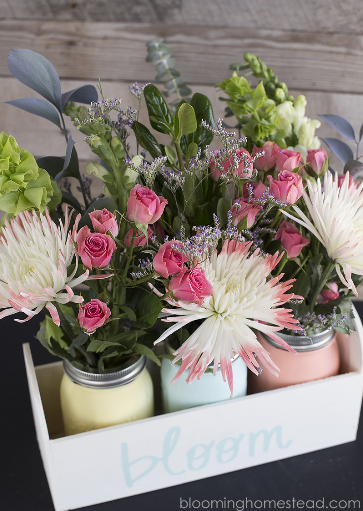 DIY Spring Flower Centerpiece by Blooming Homestead