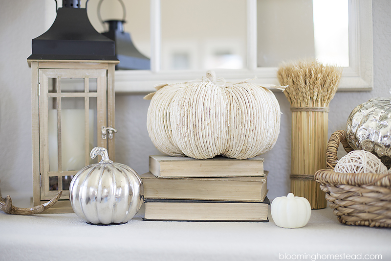 Fall Home Tour and neutral farmhouse fall decor ideas