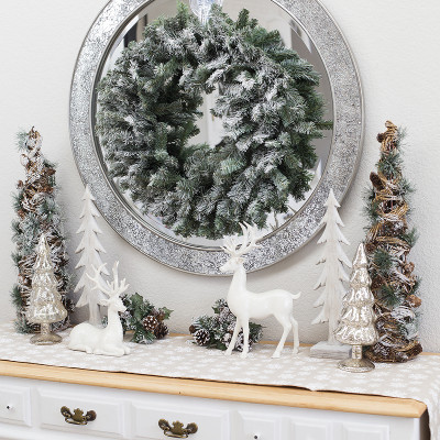 Winter Woodland Entryway