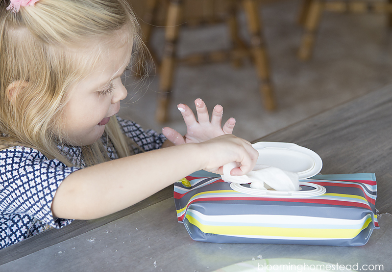 teaching-kids-how-to-keep-clean-with-huggies