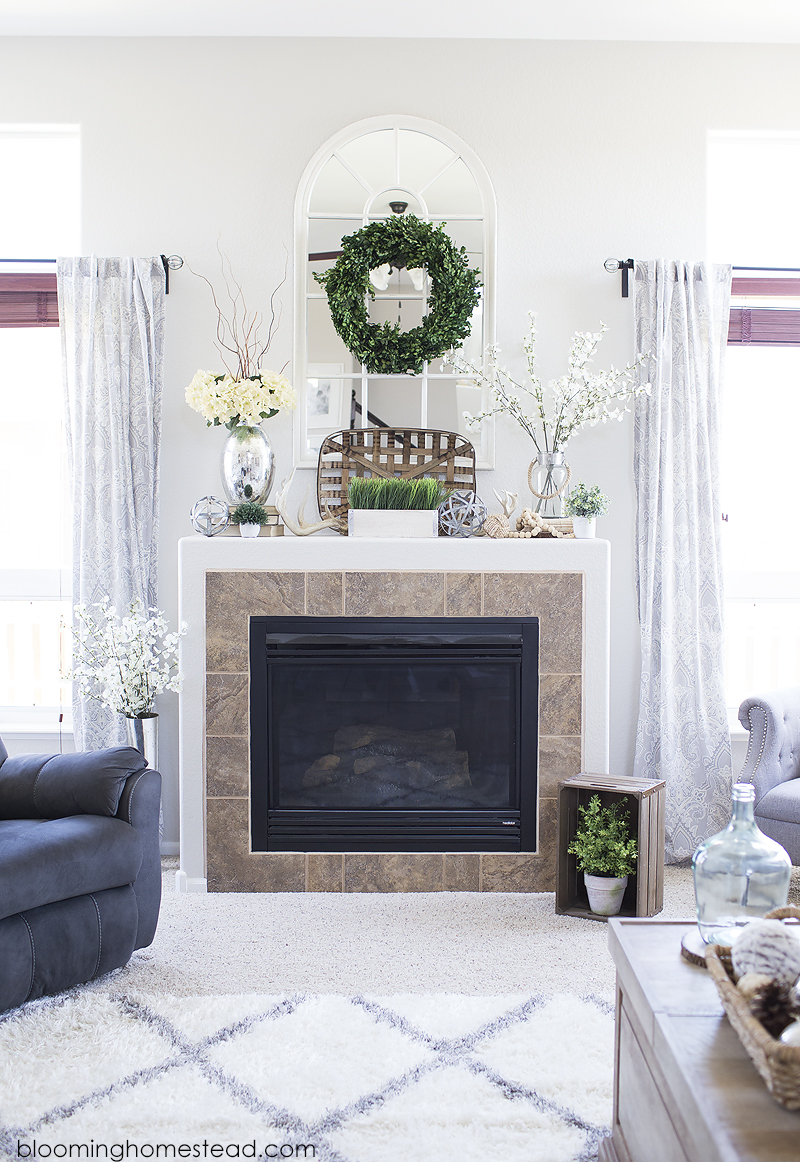 Fresh Summer Mantle from Blooming Homestead