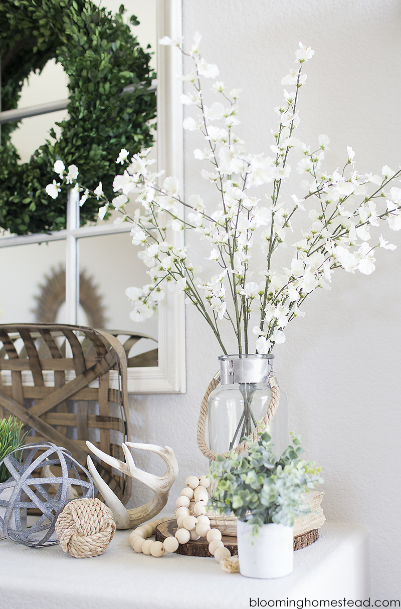 Simple and Beautiful Summer Mantle Decor