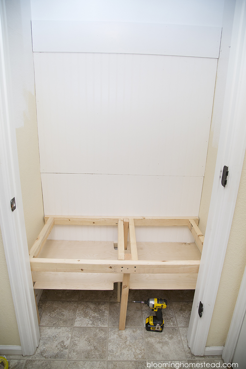 Diy Mudroom Closet Blooming Homestead